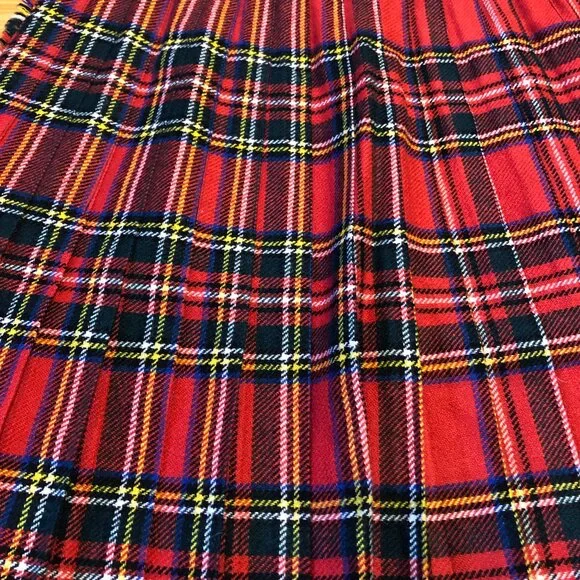 Vintage 100% Wool Skirt Kilt Tartan Plaid Pleated Irish Red Winter Fall Swiftie - Picture 9 of 11